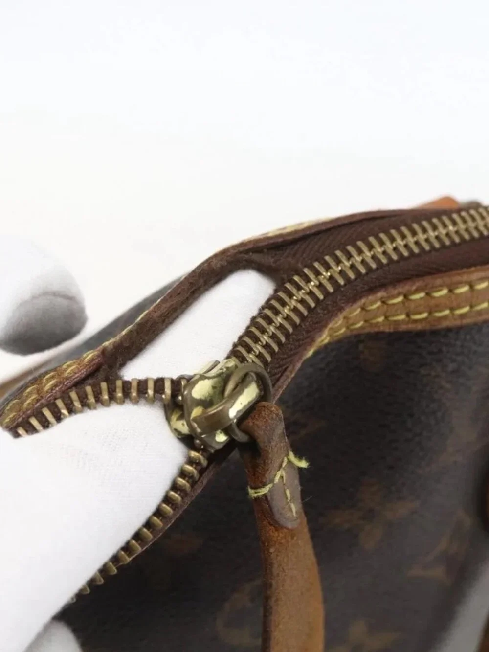 LOUIS VUITTON Monogram Lockit Hand Bag M40102 LV Auth 159541